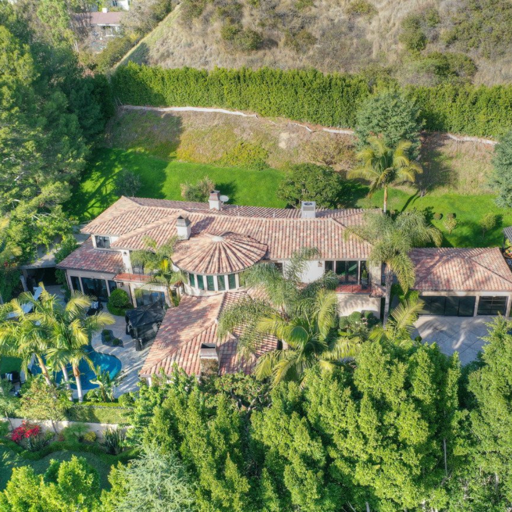 Dr. Phil's Mansion Is Up For Sale and the Internet Won't Stop Talking