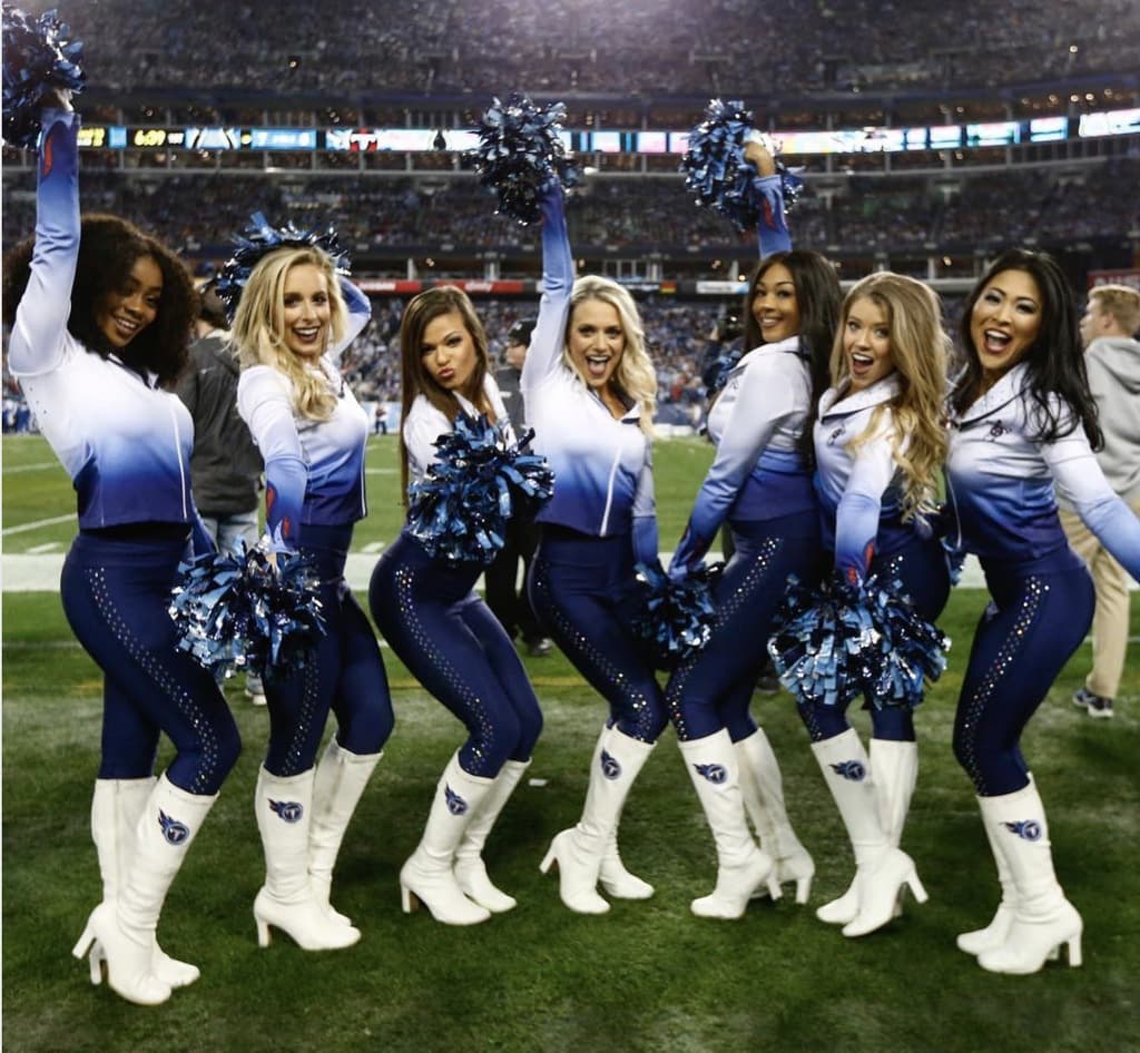 The Most Talented Cheerleader Squads in the NFL
