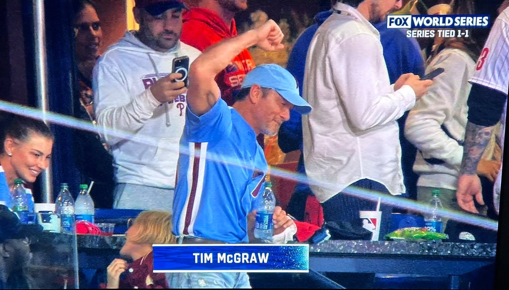 Tim McGraw Wears Dad’s Jersey to a World Series Game