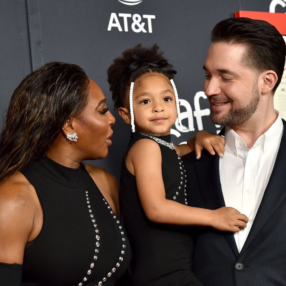 Serena Williams, Alexis Ohanian, and their daughter.